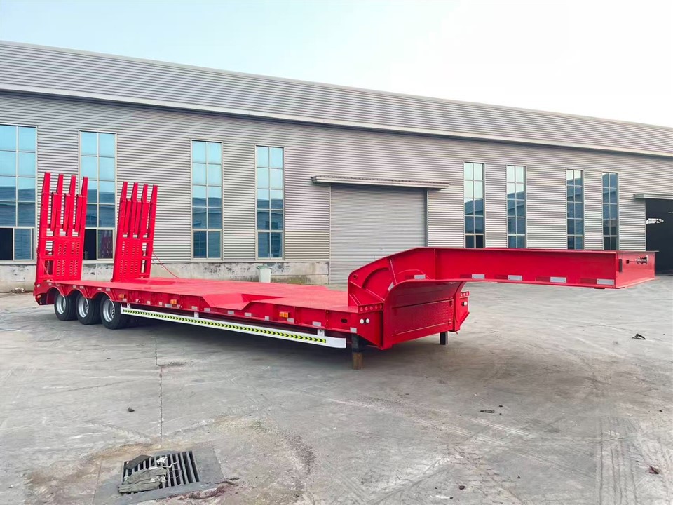 3 Axle Gooseneck Low Bed Trailer high quality