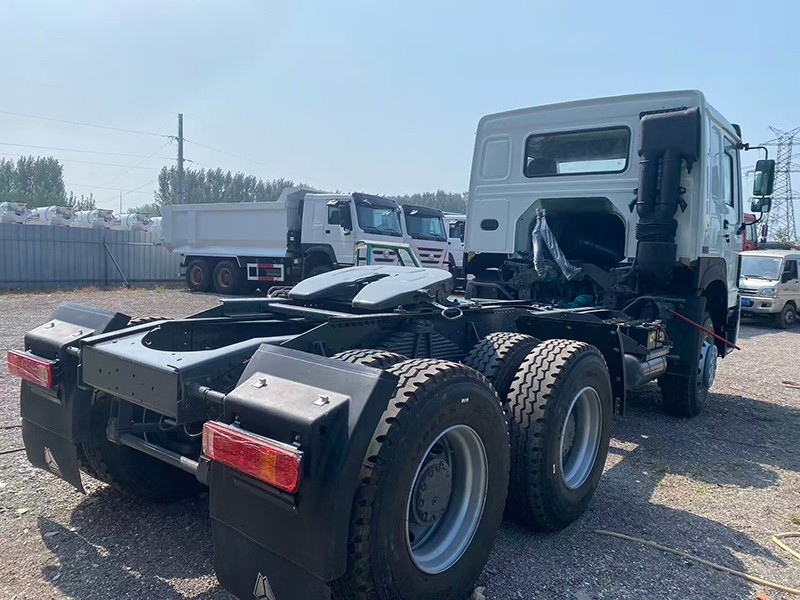 6x4 10 Wheel Tractor Head For Howo high quality